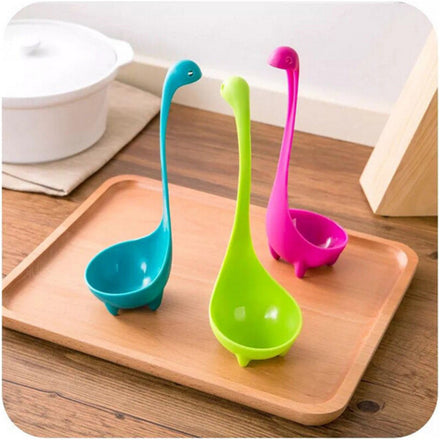 1pcs Cartoon Kitchenware Dinosaur Modeling Spoon  Tableware Kitchen Utensils Long Handled Spoon  Cooking Tools 5N1117