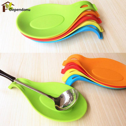 Silicone Spoon Insulation Mat Silicone Heat Resistant Placemat Drink Glass Coaster Tray Spoon Pad Kitchen Accessories