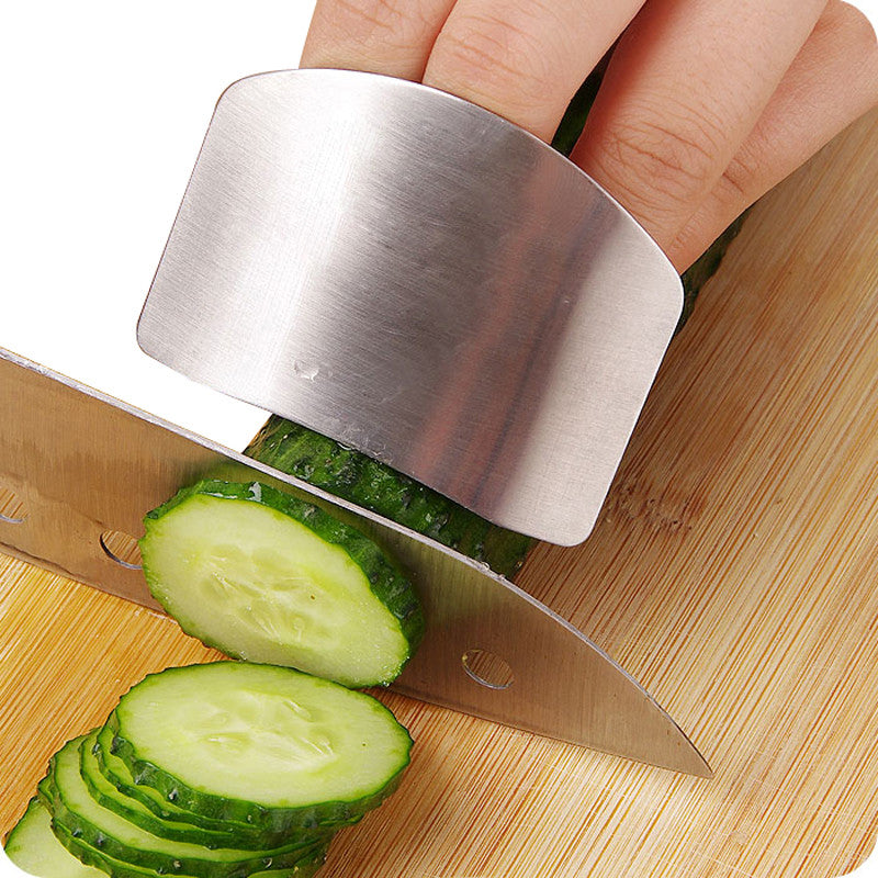 Brand New Kitchen Gadgets Stainless Steel Finger Guard Protect Finger Hand Not To Hurt Knife Cut Chop Safety Guard Cooking Tools